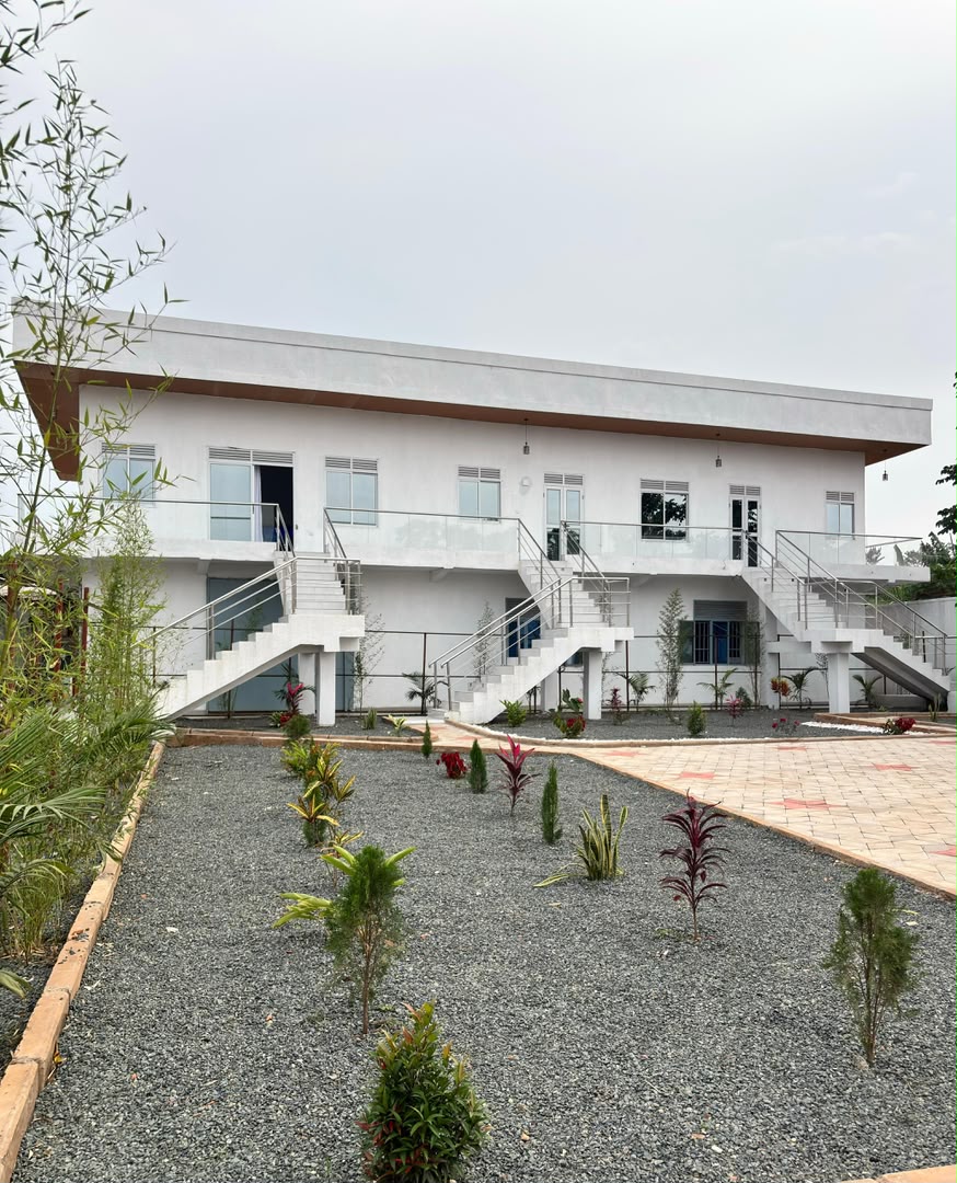 Volcanoes Mountain Lodge